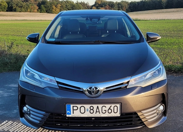 Toyota Corolla cena 65000 przebieg: 66000, rok produkcji 2017 z Lubin małe 56